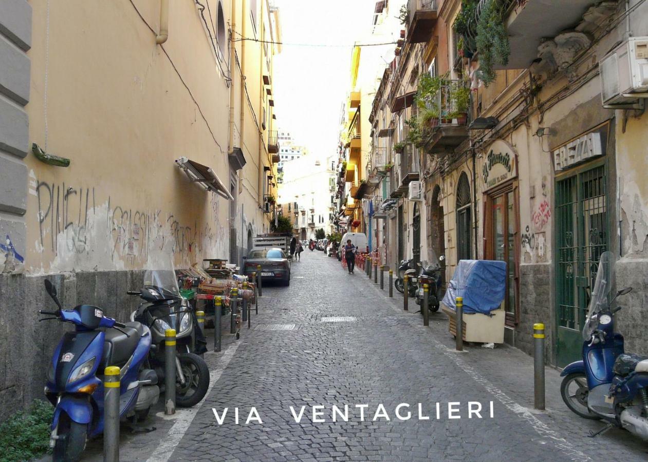 Centro Storico - Fermata Montesanto Otel Napoli Dış mekan fotoğraf