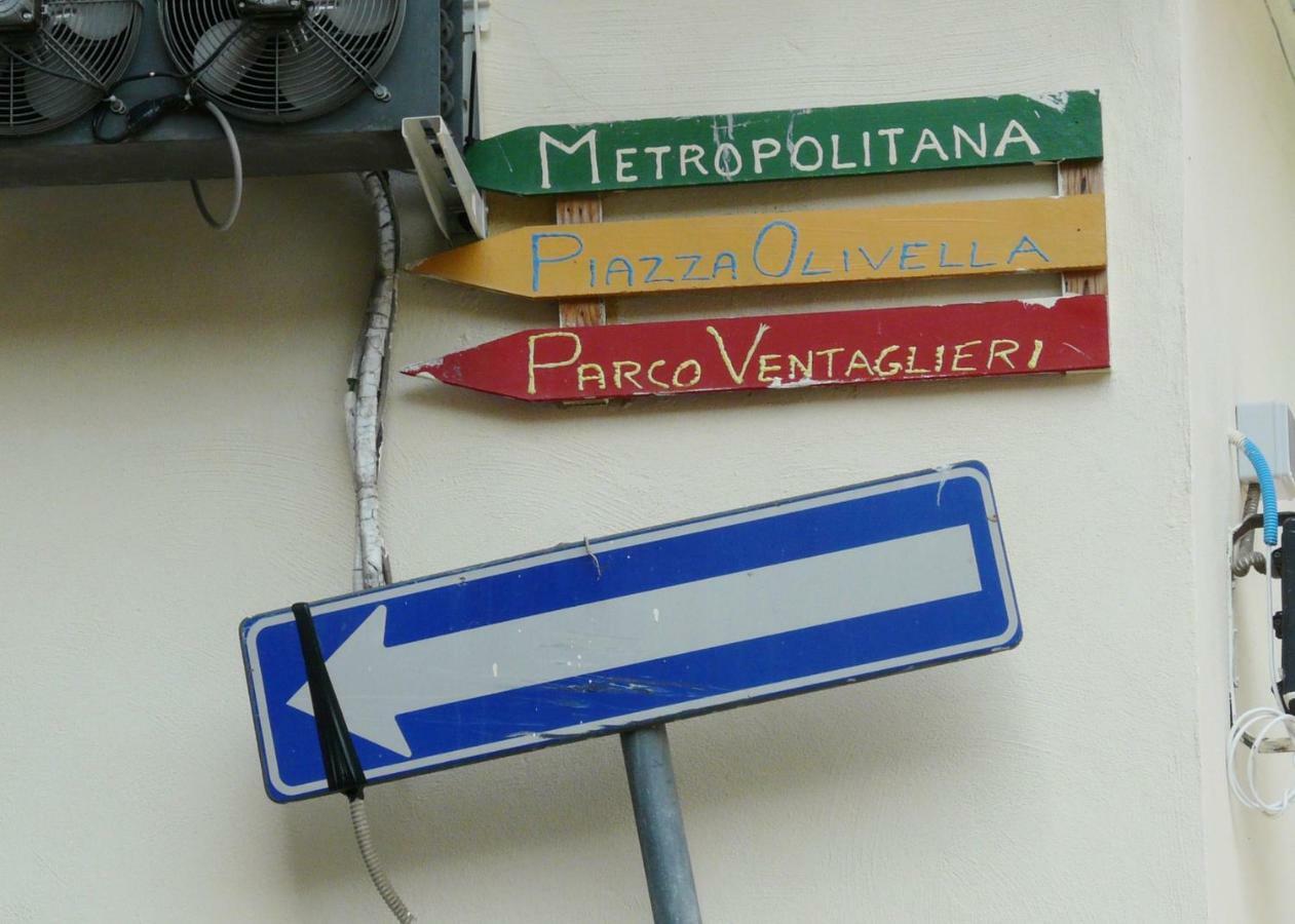 Centro Storico - Fermata Montesanto Otel Napoli Dış mekan fotoğraf